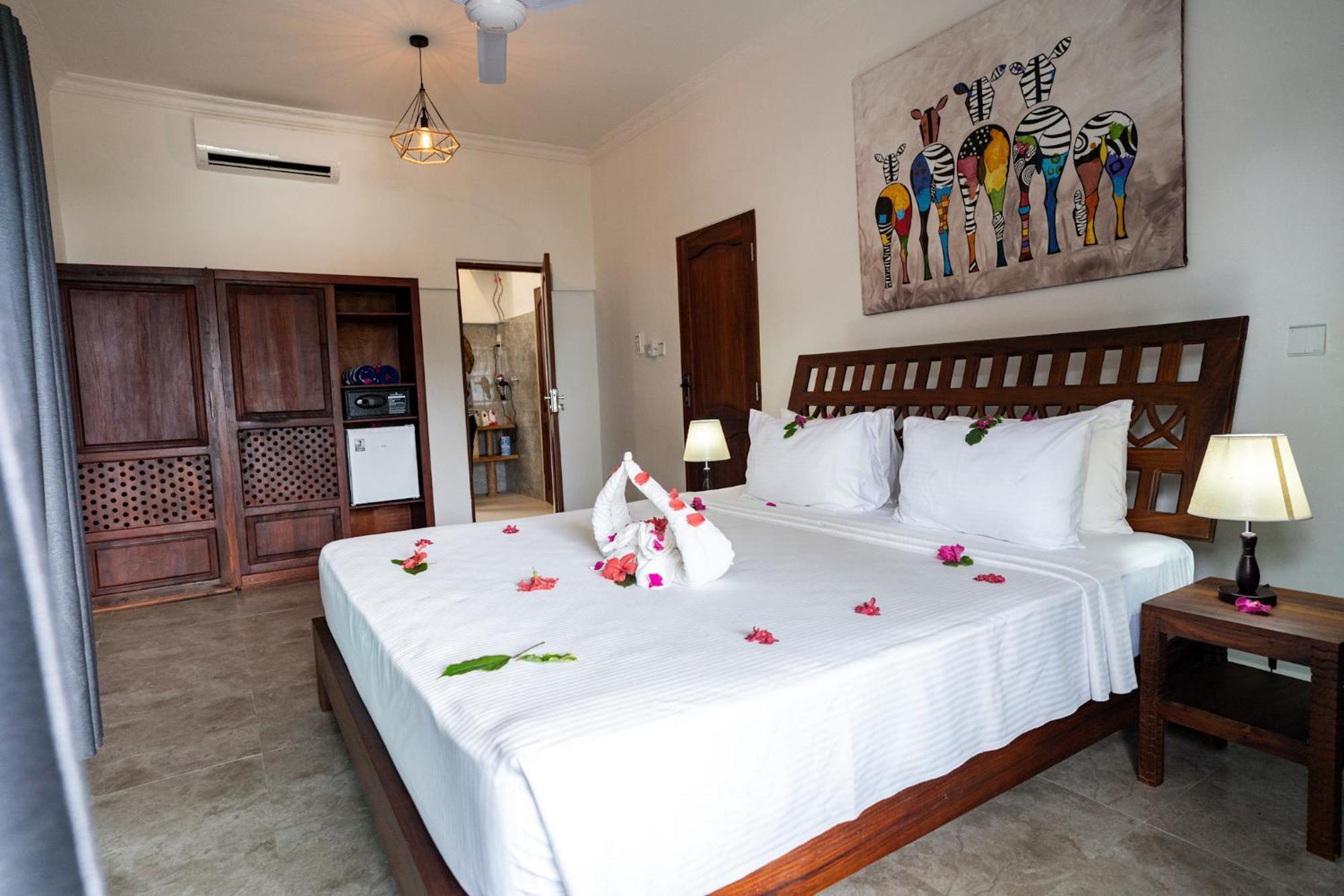 Manolo Beach Resort اوروا الغرفة الصورة