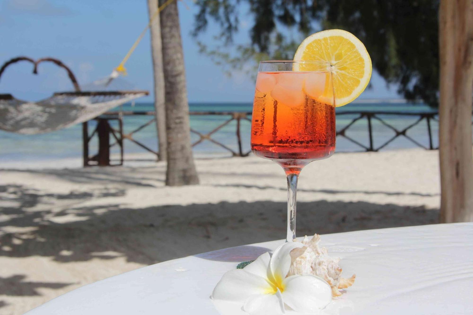Manolo Beach Resort اوروا المظهر الخارجي الصورة
