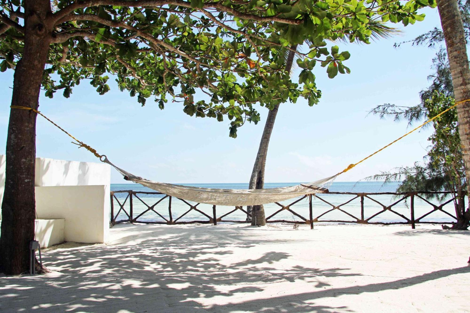 Manolo Beach Resort اوروا المظهر الخارجي الصورة