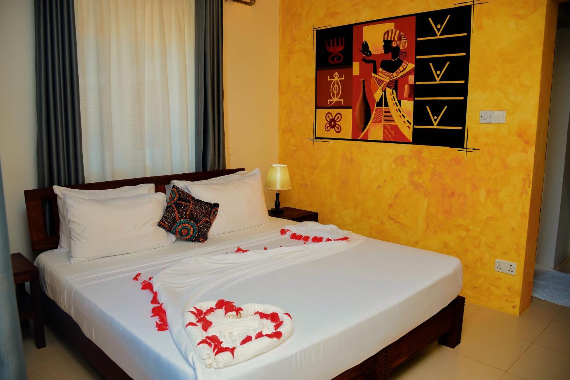 Manolo Beach Resort اوروا المظهر الخارجي الصورة