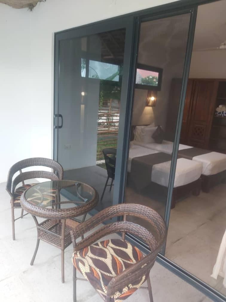 Manolo Beach Resort اوروا الغرفة الصورة