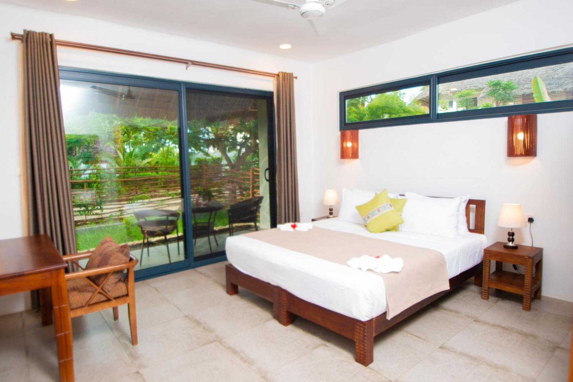 Manolo Beach Resort اوروا المظهر الخارجي الصورة